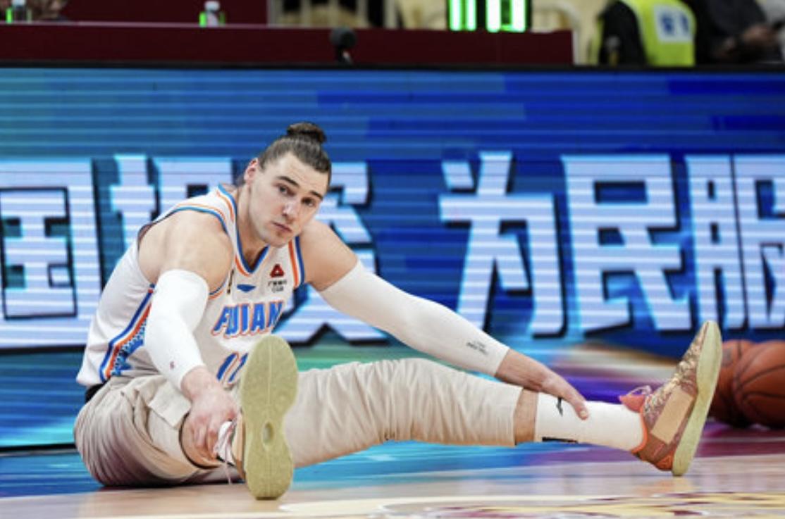 球迷也开始